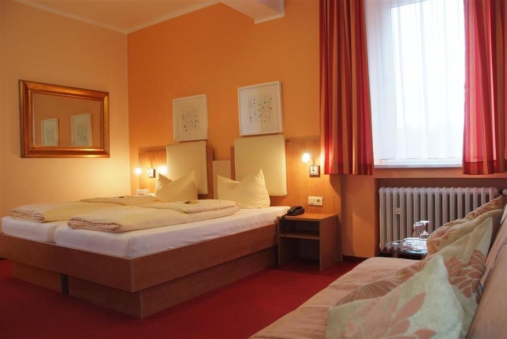 Arena Hotel Гельзенкирхен Номер фото